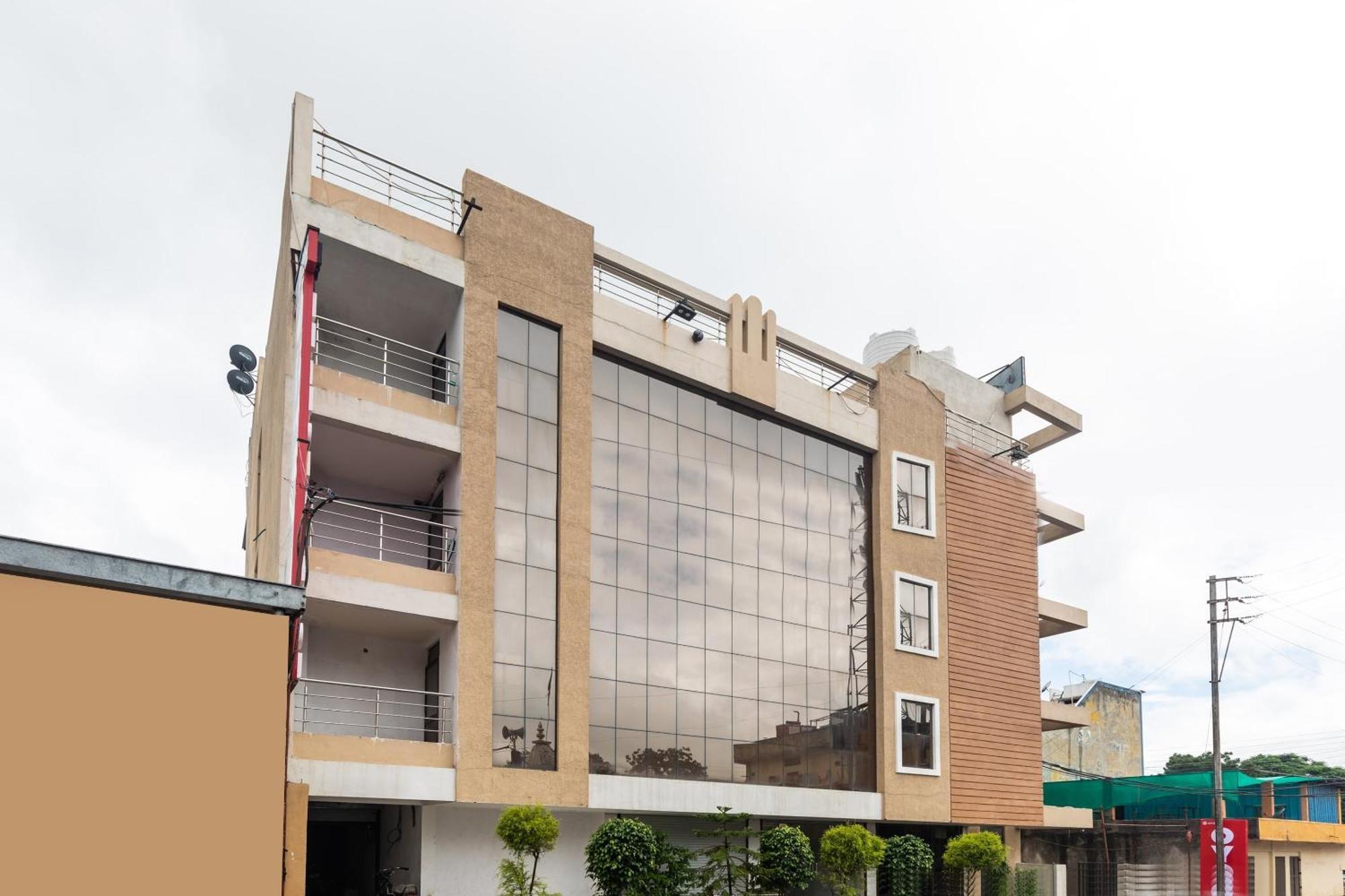 Collection O Prince Palace Ratlām Exterior foto